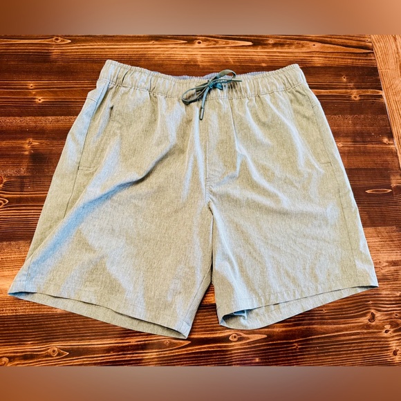 Eddie Bauer Other - Eddie Bauer Olive Green Swim‎ Trunks Size Large 7.5” Inseam